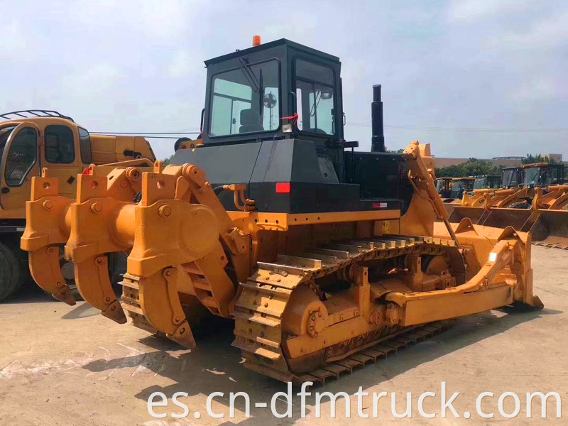 Used Bulldozer 4